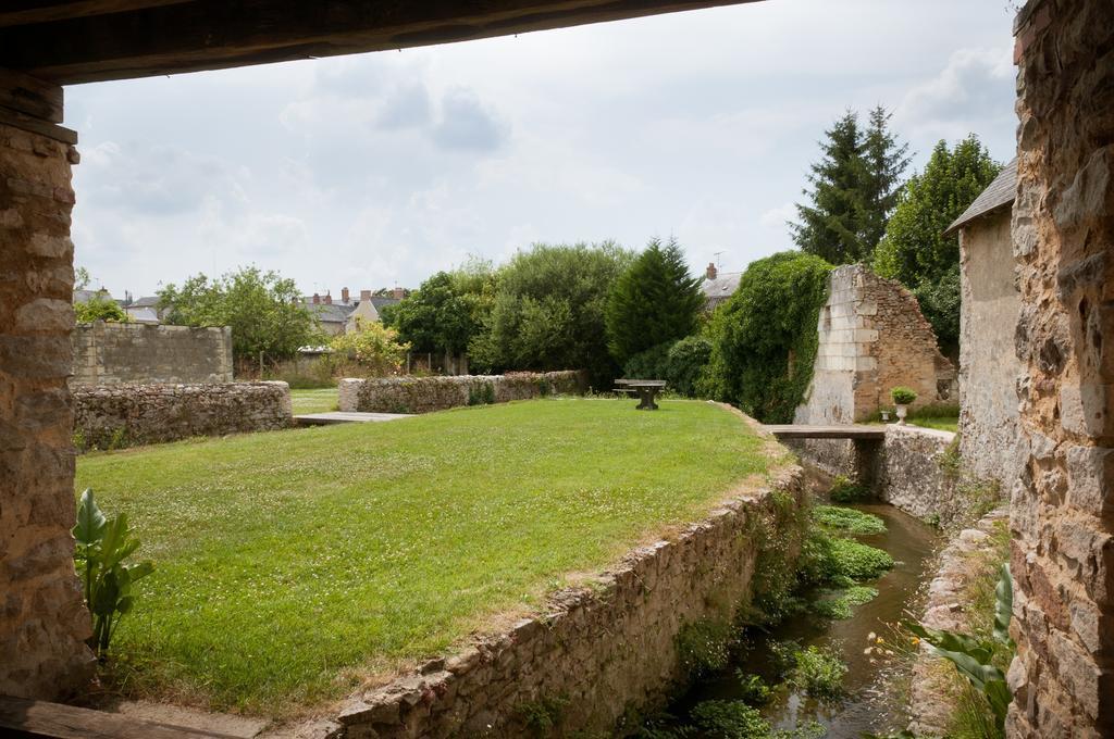 Gite Des Grands Moulins De Bauge المظهر الخارجي الصورة