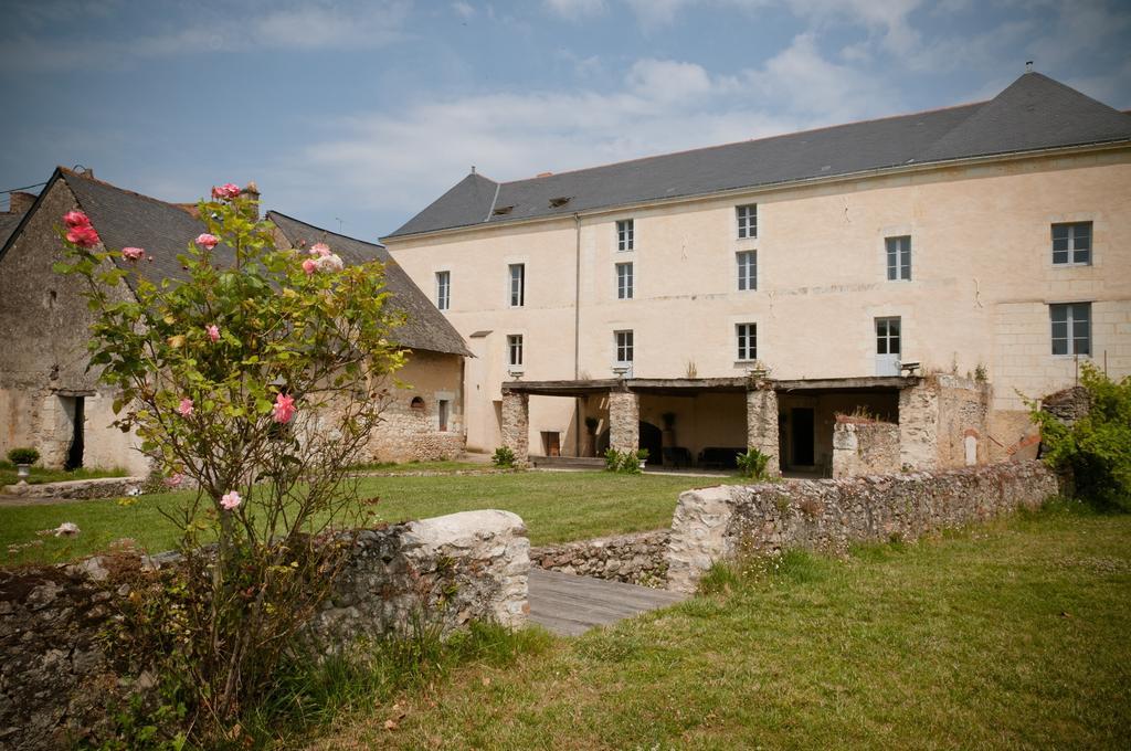 Gite Des Grands Moulins De Bauge المظهر الخارجي الصورة